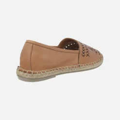 Alpargatas planas en piel cuero con troquelados ZOE