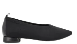 Bailarinas negras de licra con tacones forrados