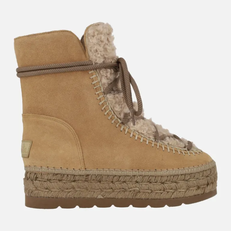 Botas de ante estilo esquimal con pala de borreguillo y plataforma de yute
