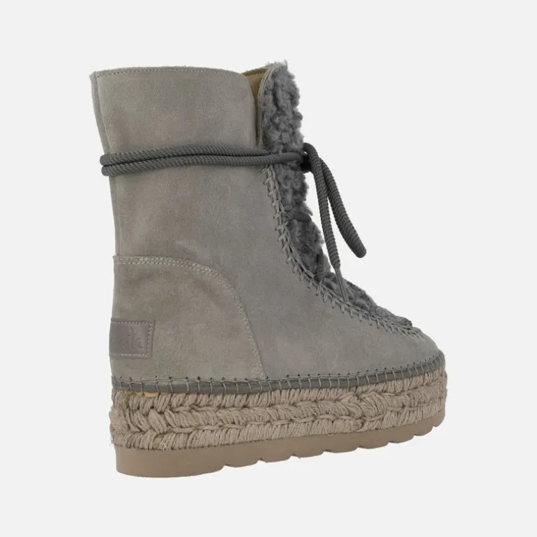 Botas de ante estilo esquimal con pala de borreguillo y plataforma de yute