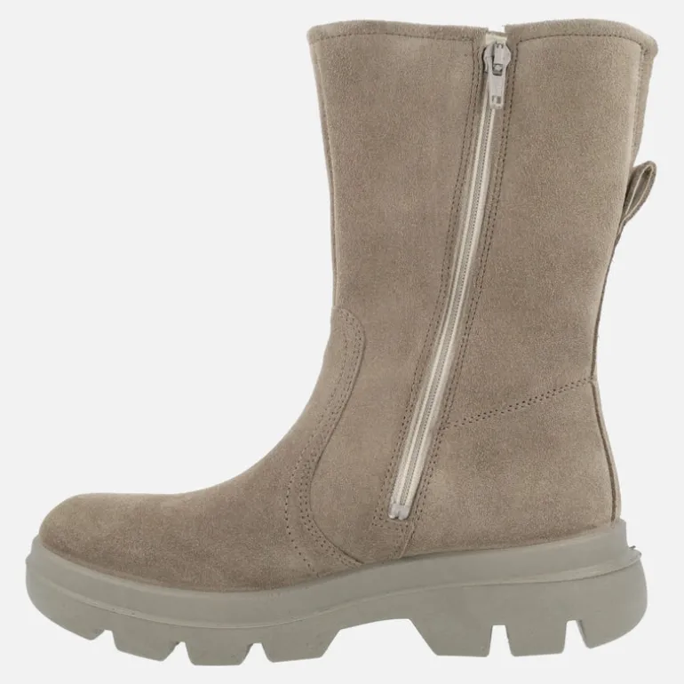 Botas de serraje beige para mujer con piso track y membrana Gore-tex