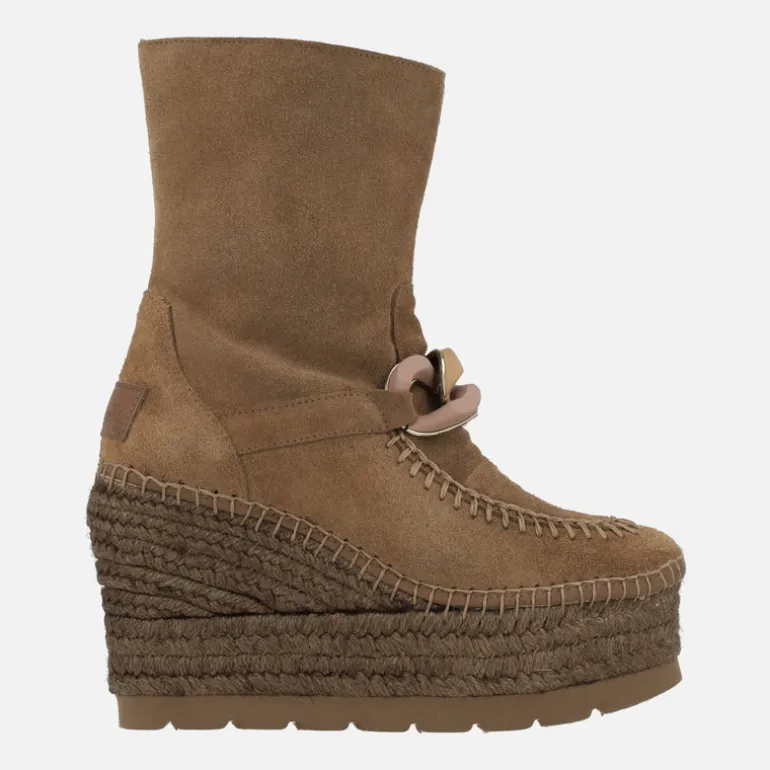 Botas de serraje con adorno de cadena y plataforma de yute
