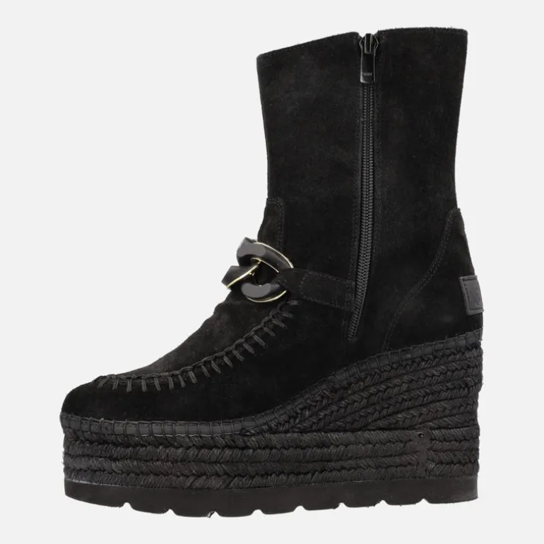 Botas de serraje con adorno de cadena y plataforma de yute