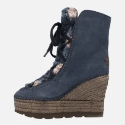 Botas de serraje con cuña alta de yute y pala de borreguillo