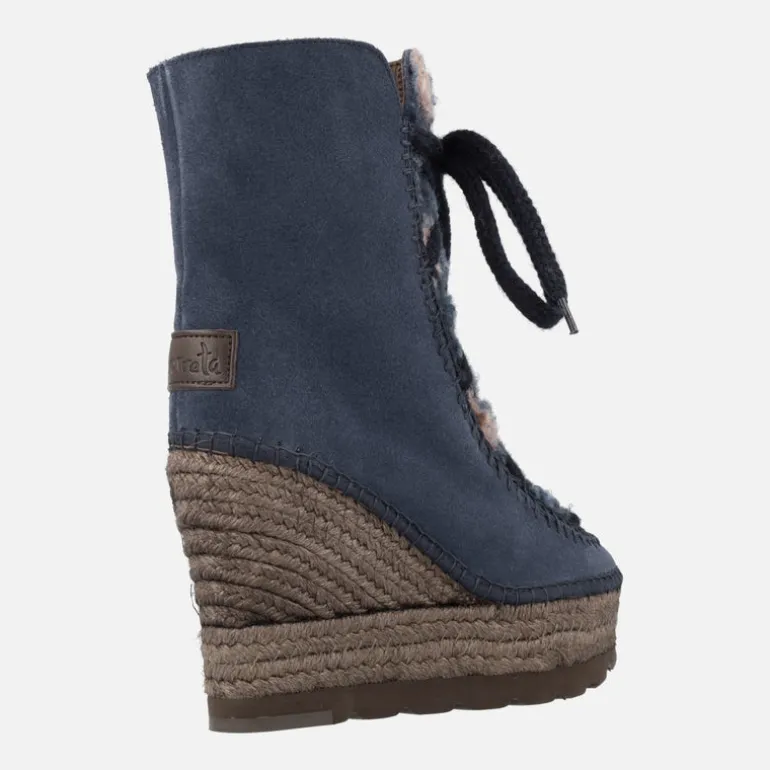 Botas de serraje con cuña alta de yute y pala de borreguillo
