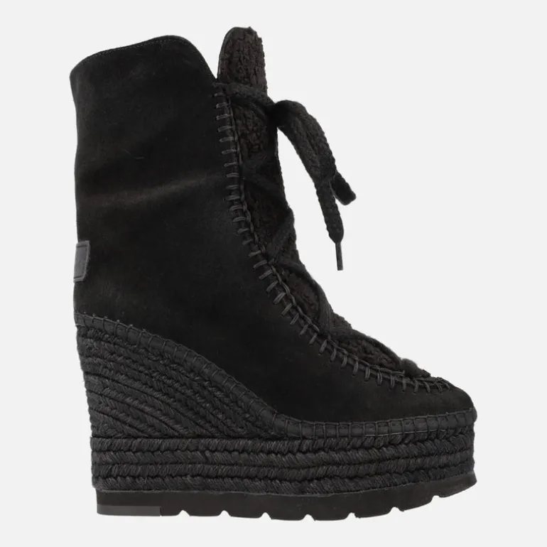 Botas de serraje con cuña alta de yute y pala de borreguillo