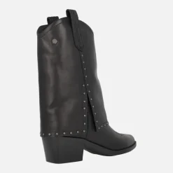 Botas negras de piel Carmela estilo cowboy con detalle de tachas