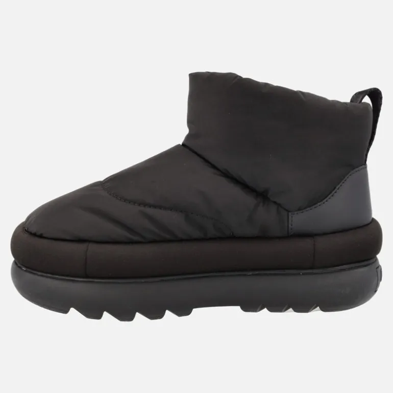Botas negras Ugg Classic Maxi Mini en tejido acolchado