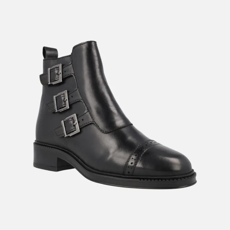 Botines Ayana de piel con tres tiras de hebillas