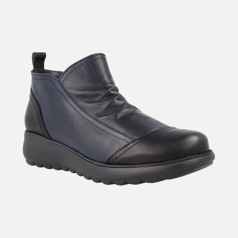 Botines bajos de piel en combinado azul y negro