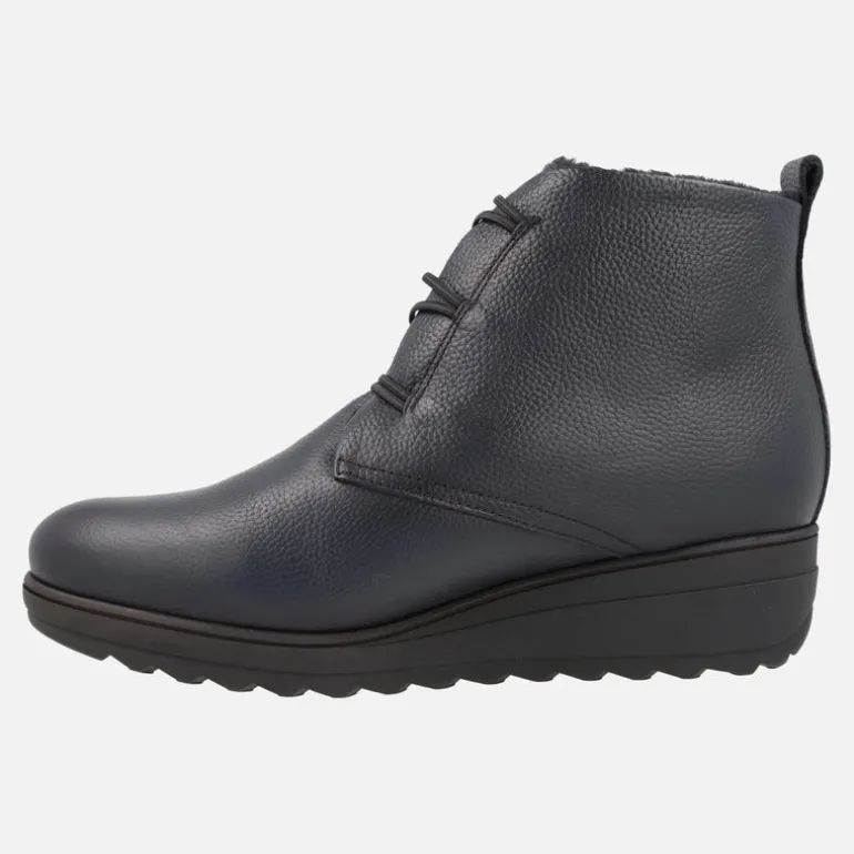Botines confort de piel con cierre de botones y forro de pelo
