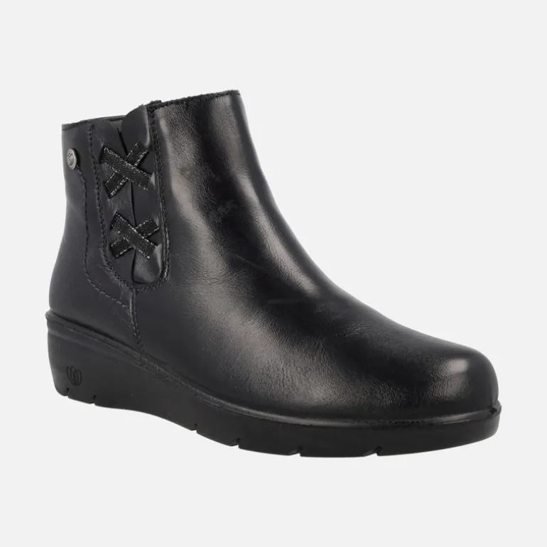 Botines confort en piel con detalle de elásticos cruzados