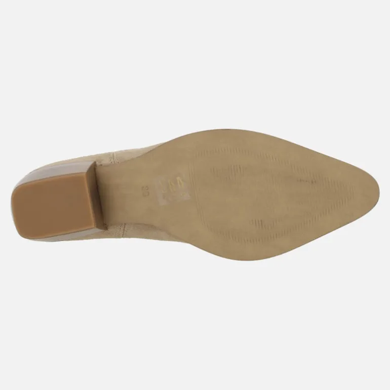 Botines cowboy Yanina en serraje beige con bordados