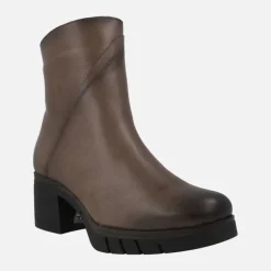 Botines de piel para mujer Paula Urban con tacones de goma