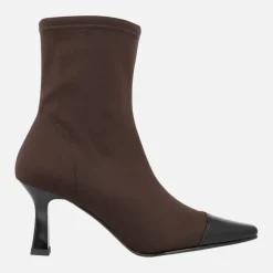 Botines de tacón fino con puntera afilada Off en tejido Water repellent