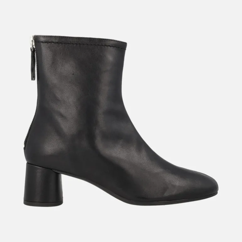 Botines de tacón medio en piel negra Doha