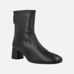Botines de tacón medio en piel negra Doha