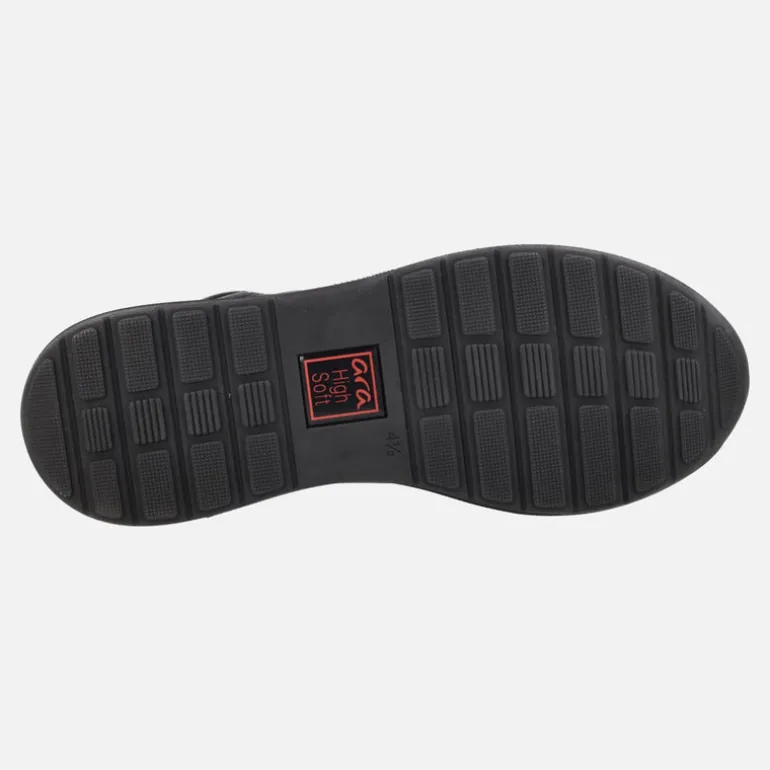Botines deportivos en piel negra con membrana Gore-tex
