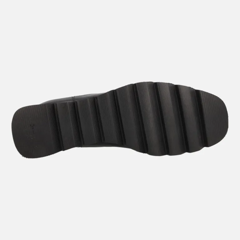 Botines Leysa en piel negra con caña de lana