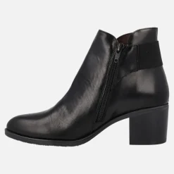 Botines negros de piel con tacón y elástico trasero