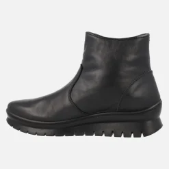 Botines negros de piel con cremallera lateral y membrana impermeable GORE-TEX
