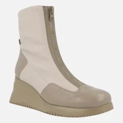 Botines Wonders India con cuña Extralight