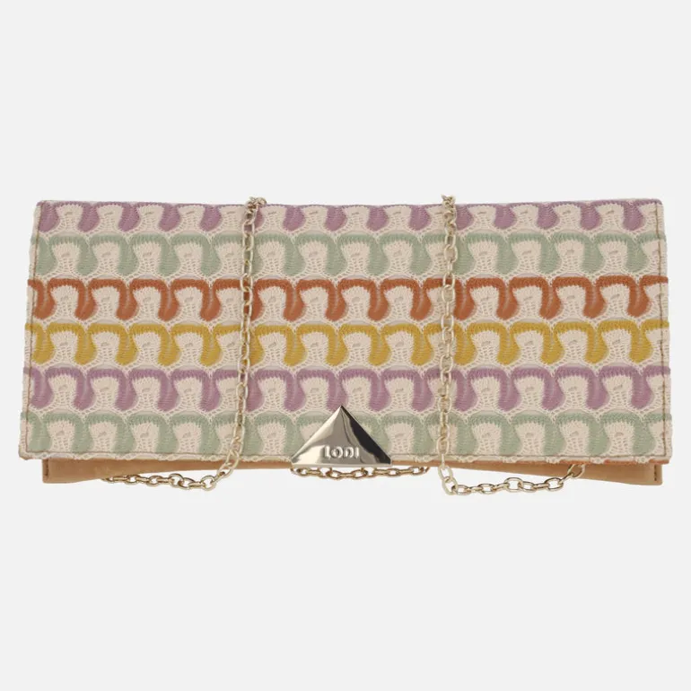 Carteras Lodi en ante camel con tapa en tejido crochet