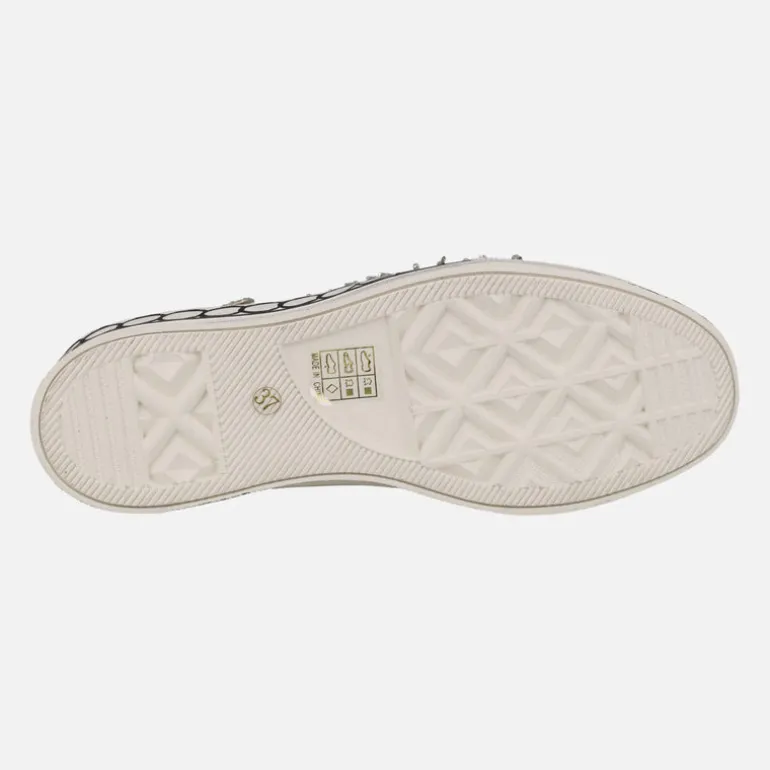 Deportivas joya con detalles de pedrería Exe