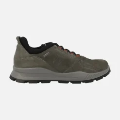 Deportivos de nobuck para hombre con cordones y membrana impermeable