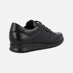 Deportivos de piel negra con cordones para hombre