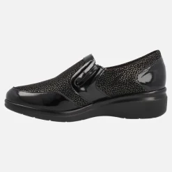 Mocasines confort en charol negro combinado con tejido estampado