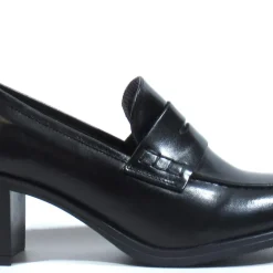 Mocasines de antifaz para mujer con tacones de 5 cms