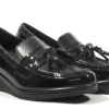 Mocasines de charol con borlas para mujer