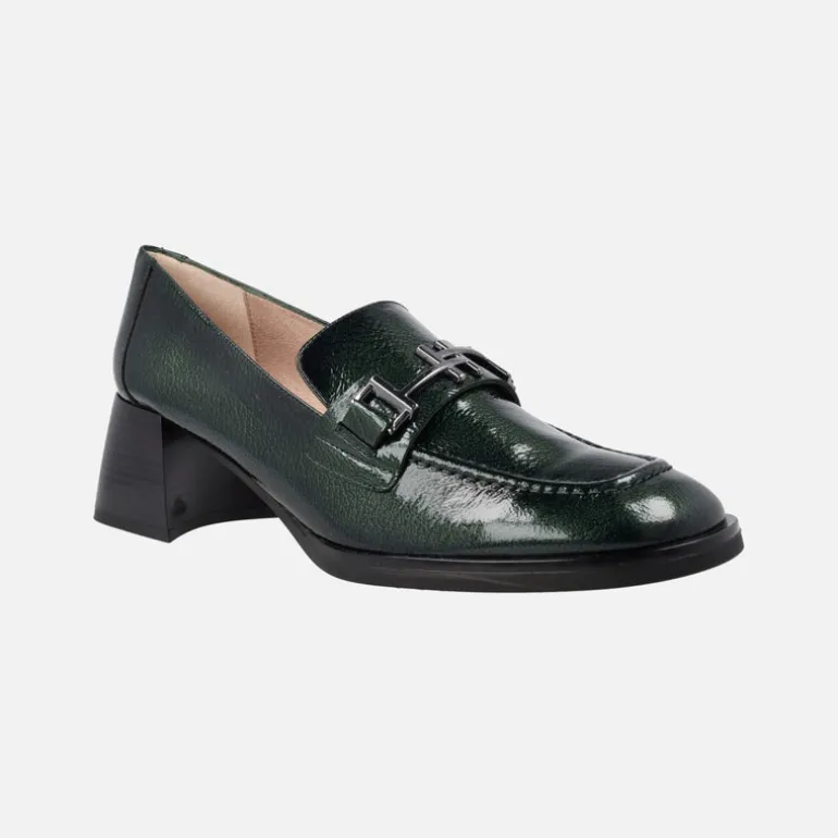 Mocasines de charol Milan con adorno metálico