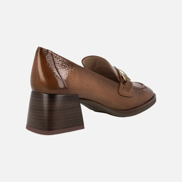 Mocasines de charol Milan con adorno metálico