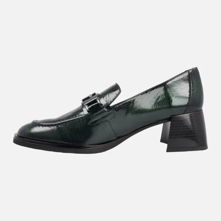 Mocasines de charol Milan con adorno metálico