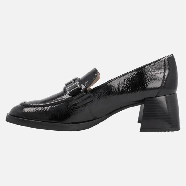 Mocasines de charol Milan con adorno metálico