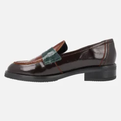 Mocasines de piel acharolada en combinado tricolor