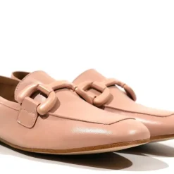 Mocasines de piel con adorno de pasta al tono para mujer