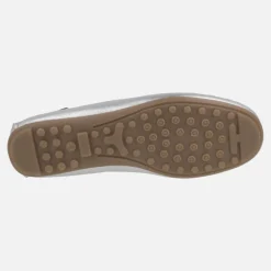 Mocasines de piel con antifaz y piso de goma