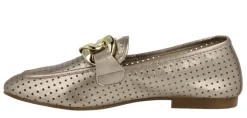 Mocasines de piel con calados y adorno de cadena