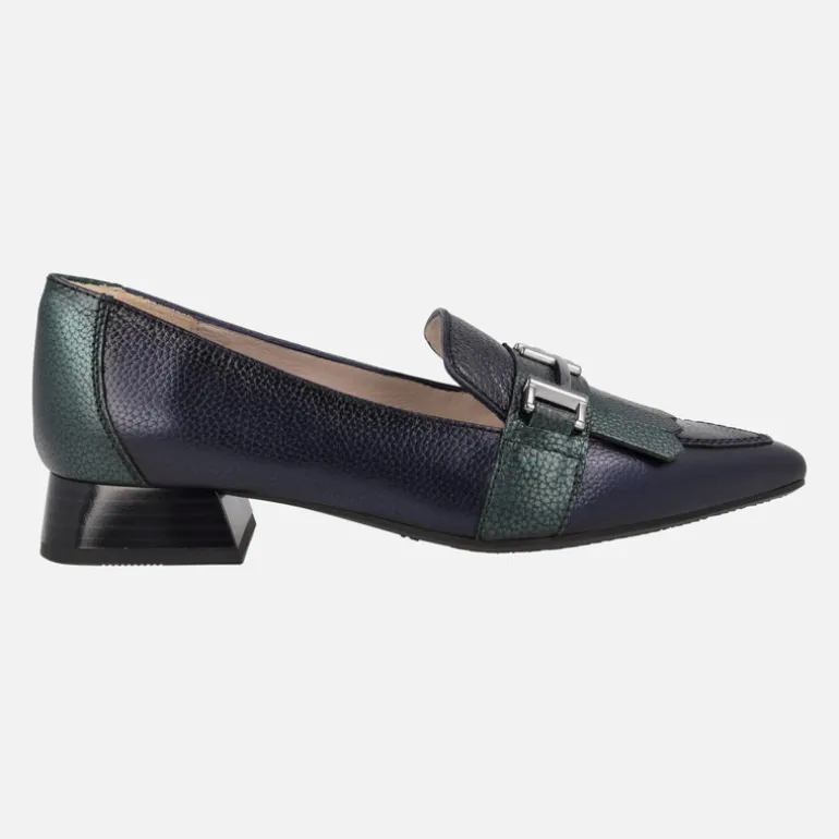 Mocasines de piel Dali con flecos y adorno metálico