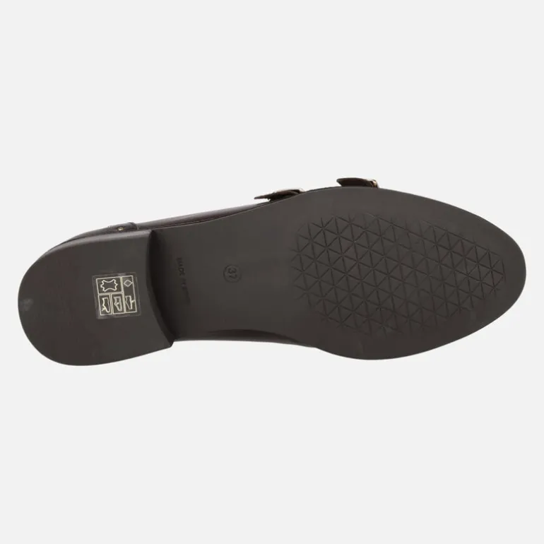 Mocasines de piel para mujer con hebillas y tachuelas