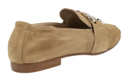 Mocasines de serraje para mujer con adorno metálico