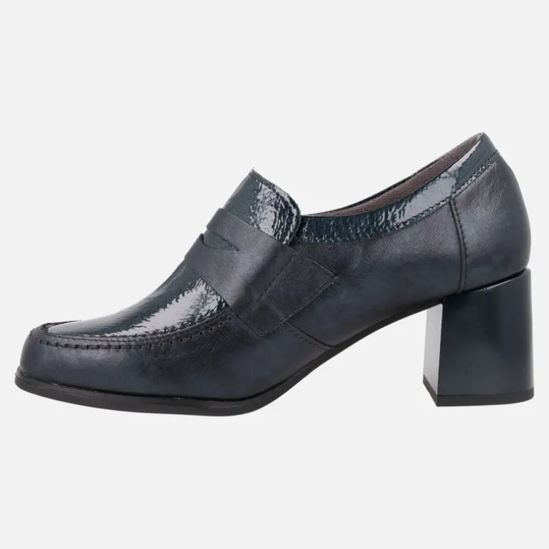 Mocasines de tacón con antifaz en combinado azul marino