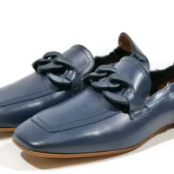 Mocasines Emma de piel con cadena