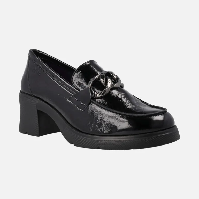 Mocasines en charol negro con tacones de 6 cms