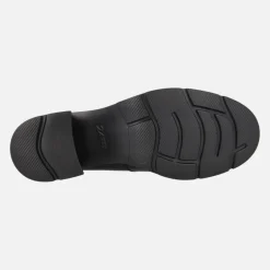 Mocasines en charol negro con tacones de 6 cms