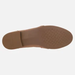 Mocasines en piel camel con adorno de hebilla