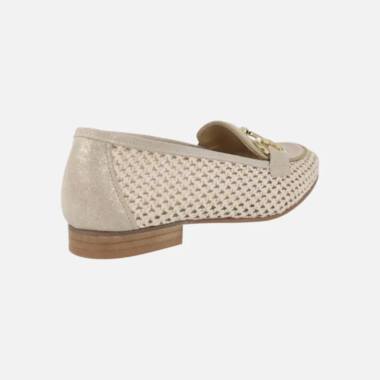 Mocasines Erika en combinado de ante y rejilla en beige